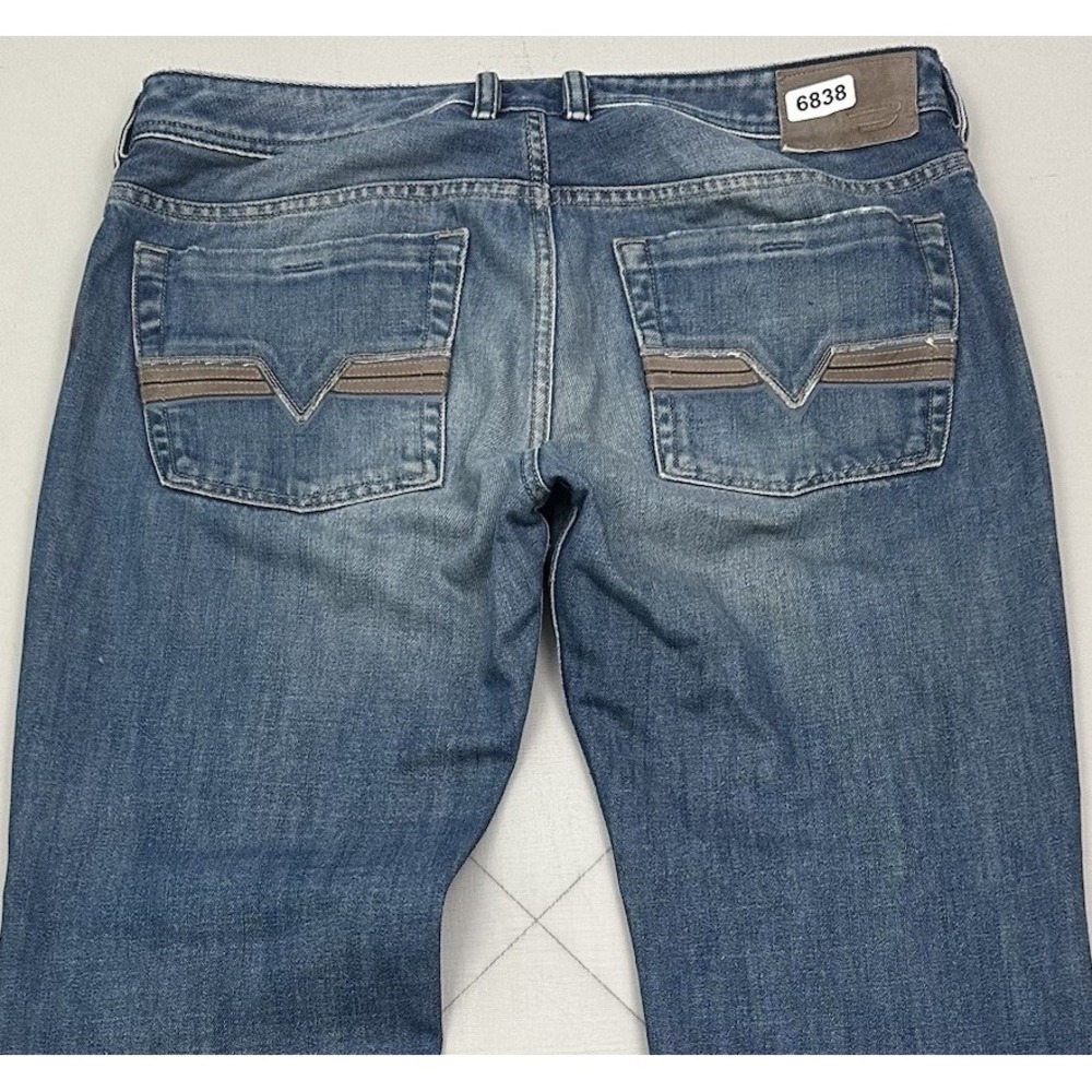 Diesel 2007 Zatiny Jeans Mens 34x30 Relaxed Bootcut Blue Light Wash Cotton 008AT